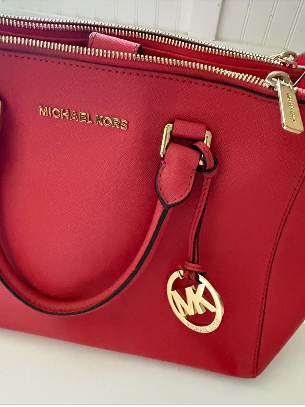 MICHAEL KORS Red/Pink Saffiano Satchel with Gold Hardware - Picture 2 of 12